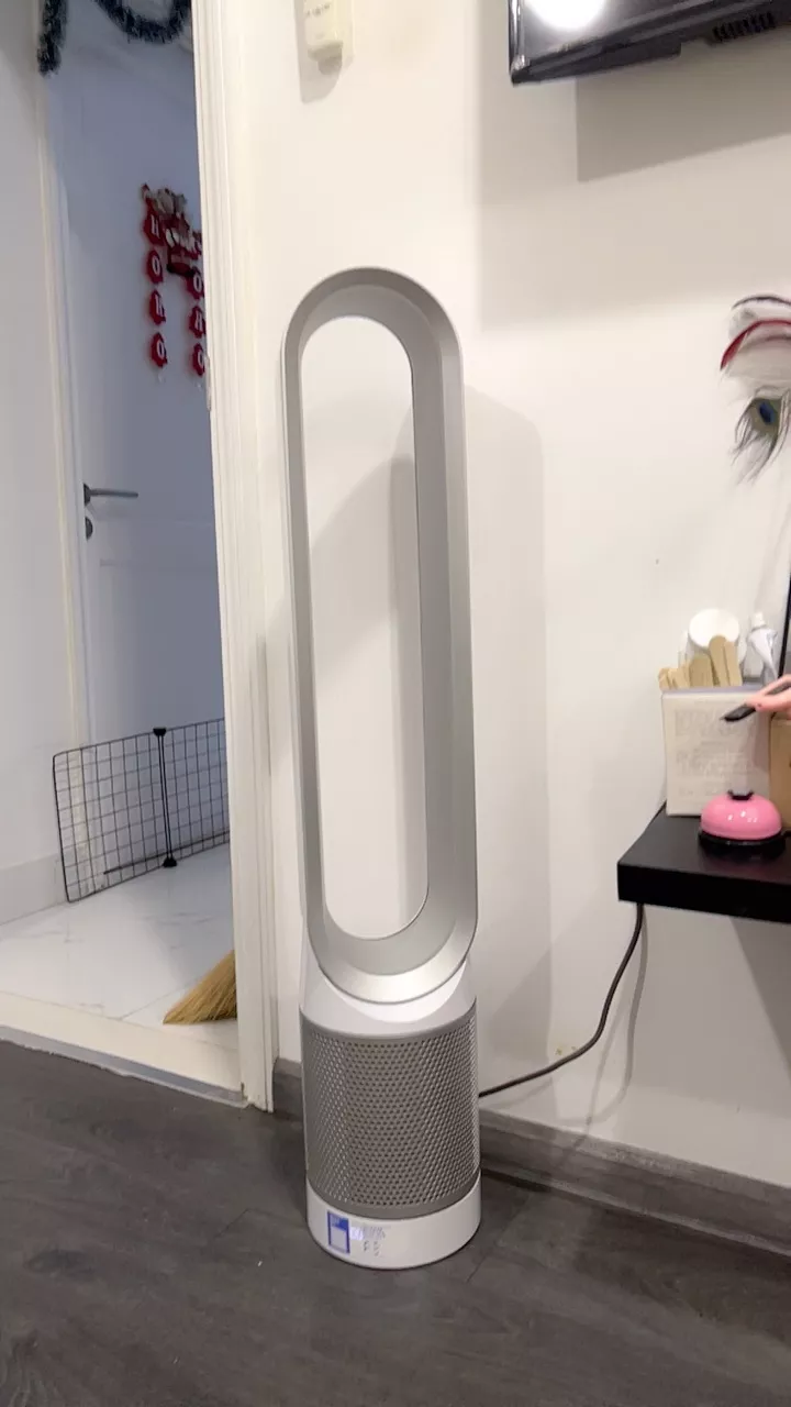 Máy lọc không khí Dyson Pure Cool ™ Tower TP00 (Trắng Bạc)
