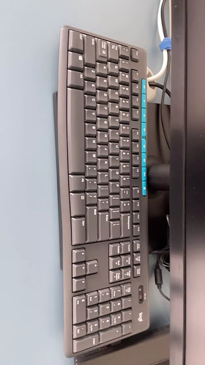 Combo chuột phím không dây Logitech MK275 - Phím media & viền chuột nổi bật, 1 đầu USB