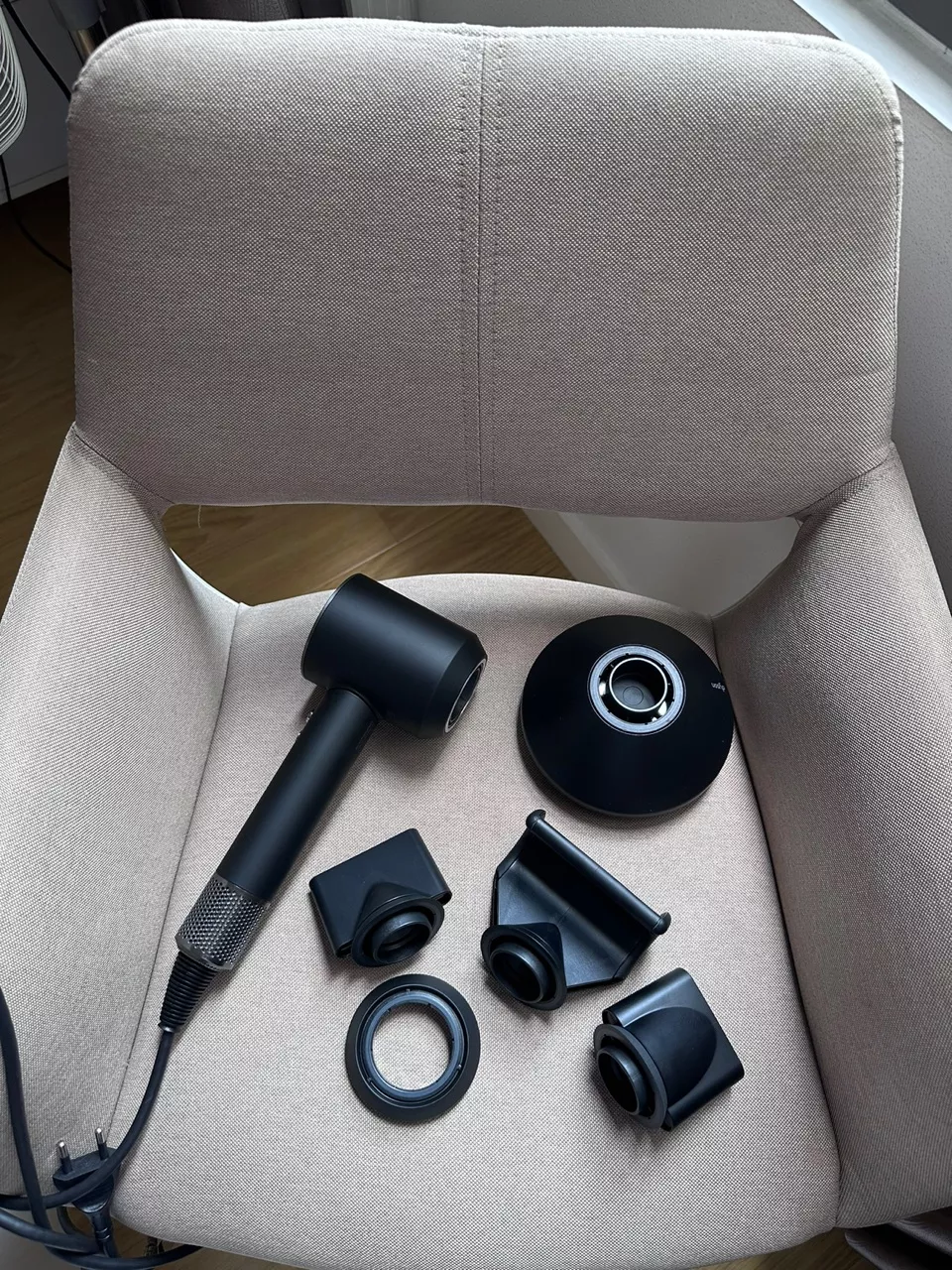 Máy sấy tóc Dyson Supersonic ™ HD08 Minus
