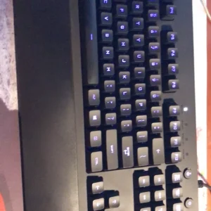 Bàn phím gaming có dây Logitech G213 Prodigy - RGB, Full size, chống tràn bền bỉ
