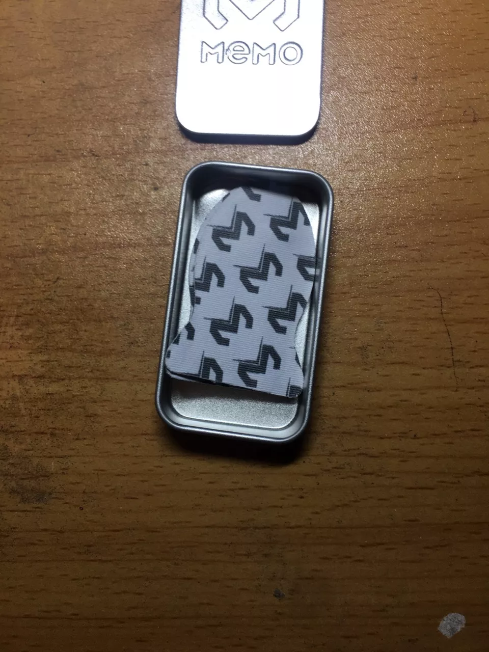 Bao tay chơi game MEMO sợi carbon cao cấp chống mồ hôi ngón tay di chuyển mượt cảm ứng nhạy chơi liên quân PUBG FF ROS