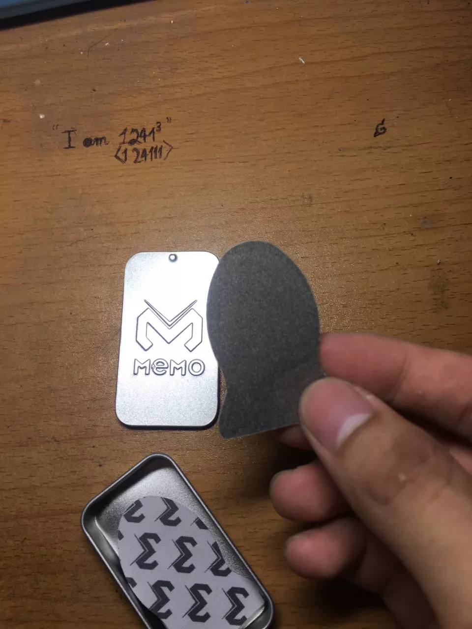 Bao tay chơi game MEMO sợi carbon cao cấp chống mồ hôi ngón tay di chuyển mượt cảm ứng nhạy chơi liên quân PUBG FF ROS