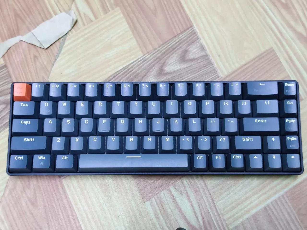Bàn Phím Cơ Bluetooth Không Dây K68BT Trục Cơ Red Switch Có Hotswap Kết Nối Máy Tính / Điện Thoại / Tablet