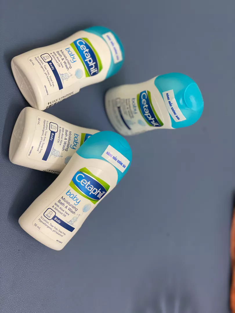 Sữa tắm gội dịu lành cho bé CETAPHIL BABY GENTLE WASH & SHAMPOO 400ML