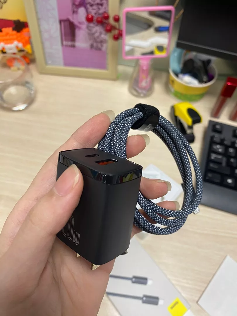 Dây Cáp Baseus PD 20W Nối Đầu USB-C Sang Đầu L Sạc Nhanh Hỗ Trợ Truyền Dữ Liệu 480Mbps