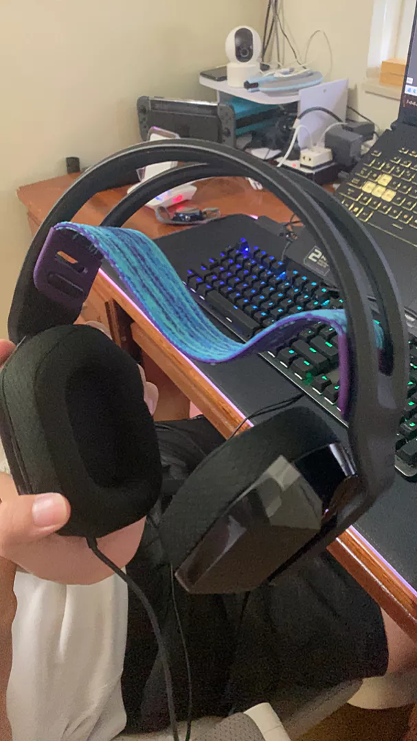 Tai nghe gaming có dây Logitech G335 - Jack 3.5mm Nhẹ 240g Tương thích PC PS5, Xbox