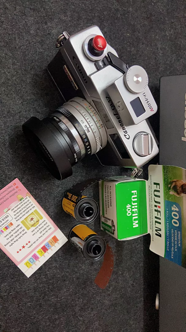 Fujifilm 400 36exp date 02/2027 film 35mm (phiên bản mới XTRA 400 ) hộp lẻ 1 hộp giấy có 1 cuộn film và hủ nhựa bảo quản