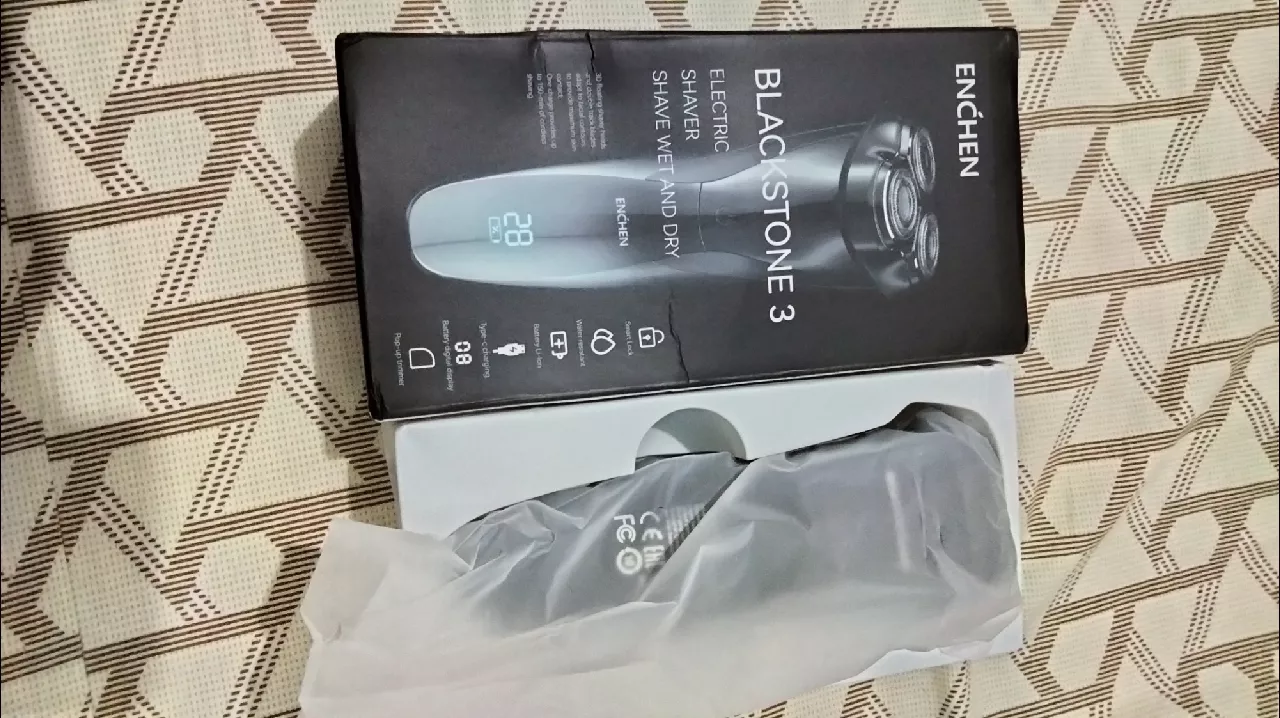 Máy cạo râu Enchen Blackstone 3, máy cạo râu chống nước IPX7, pin sạc, lưỡi dao nổi 3D - BH 12 tháng