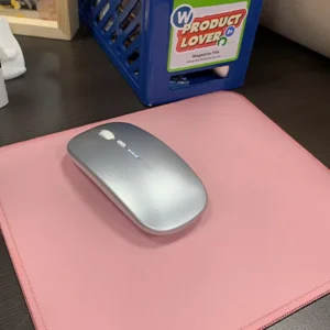 Bàn di chuột Logitech Mouse Pad Studio Series - Đế chống trượt, lướt dễ dàng, chống đổ tràn