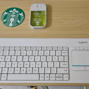 Bàn phím không dây Logitech K400 Plus, có touchpad để kết nối PC - TV, Laptop