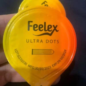 Bao cao su Feelex gân gai, nhiều gel bôi trơn - Hộp 10 bcs