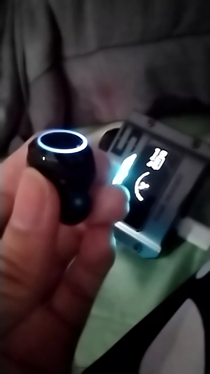Tai nghe không dây KY9 Ultrapods cảm ứng, bass hay, siêu nhỏ gọn, có mic đàm thoại, nghe nhạc cực hay