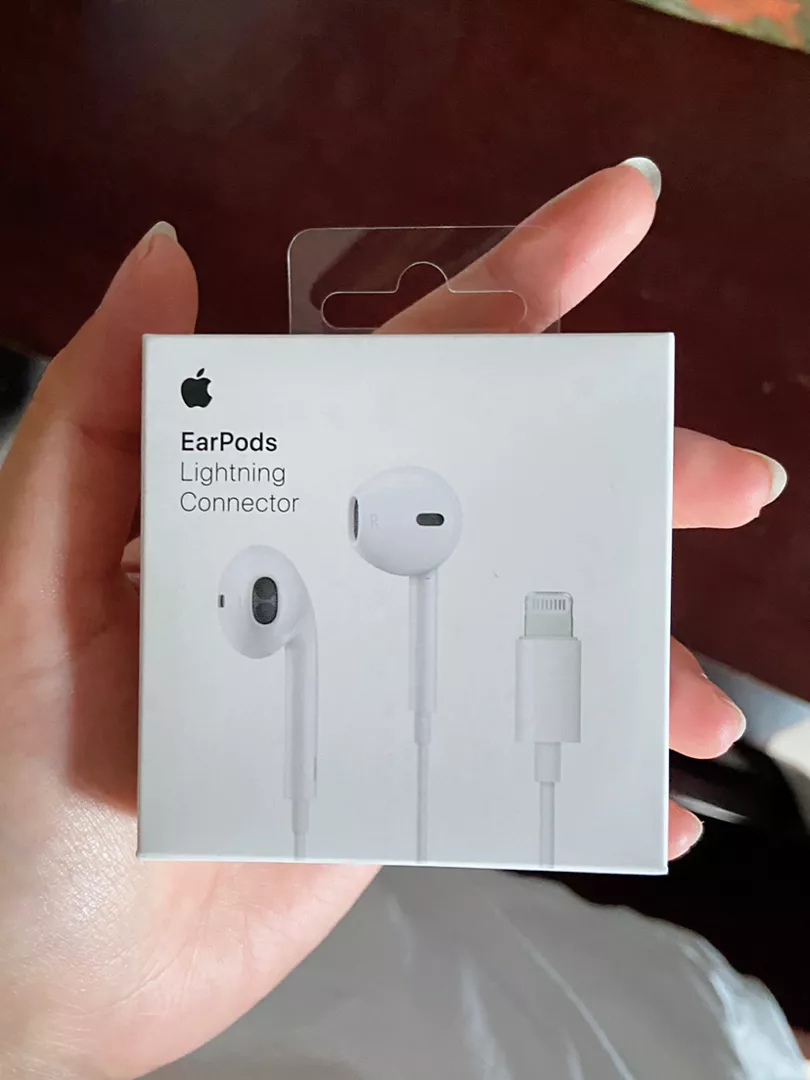 Tai nghe Apple Earpods chân lightning Chính hãng (dùng cho iPhone 14 series trở xuống)