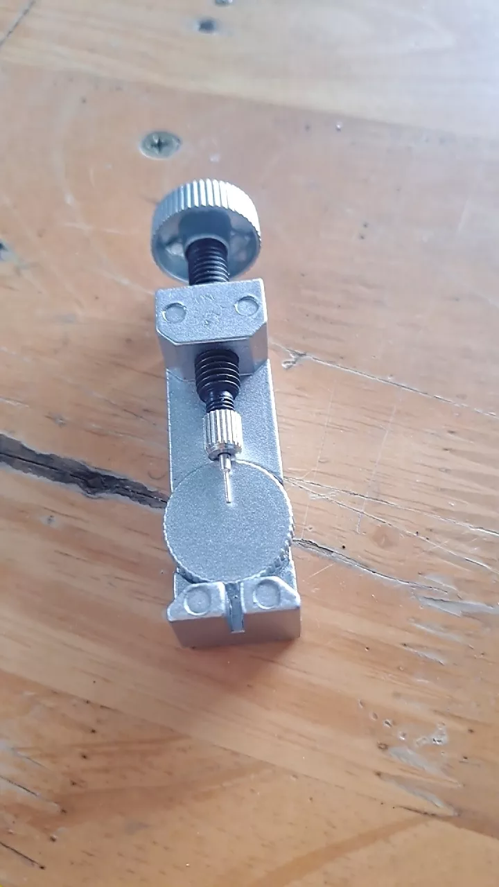 Dụng cụ tháo mắt dây đồng hồ (công cụ cắt mắt đồng hồ, loại 1, cứng cáp, kim loại + 3 đầu thay)