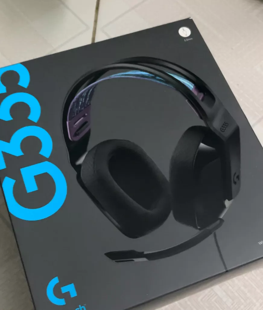 Tai nghe gaming có dây Logitech G335 - Jack 3.5mm Nhẹ 240g Tương thích PC PS5, Xbox