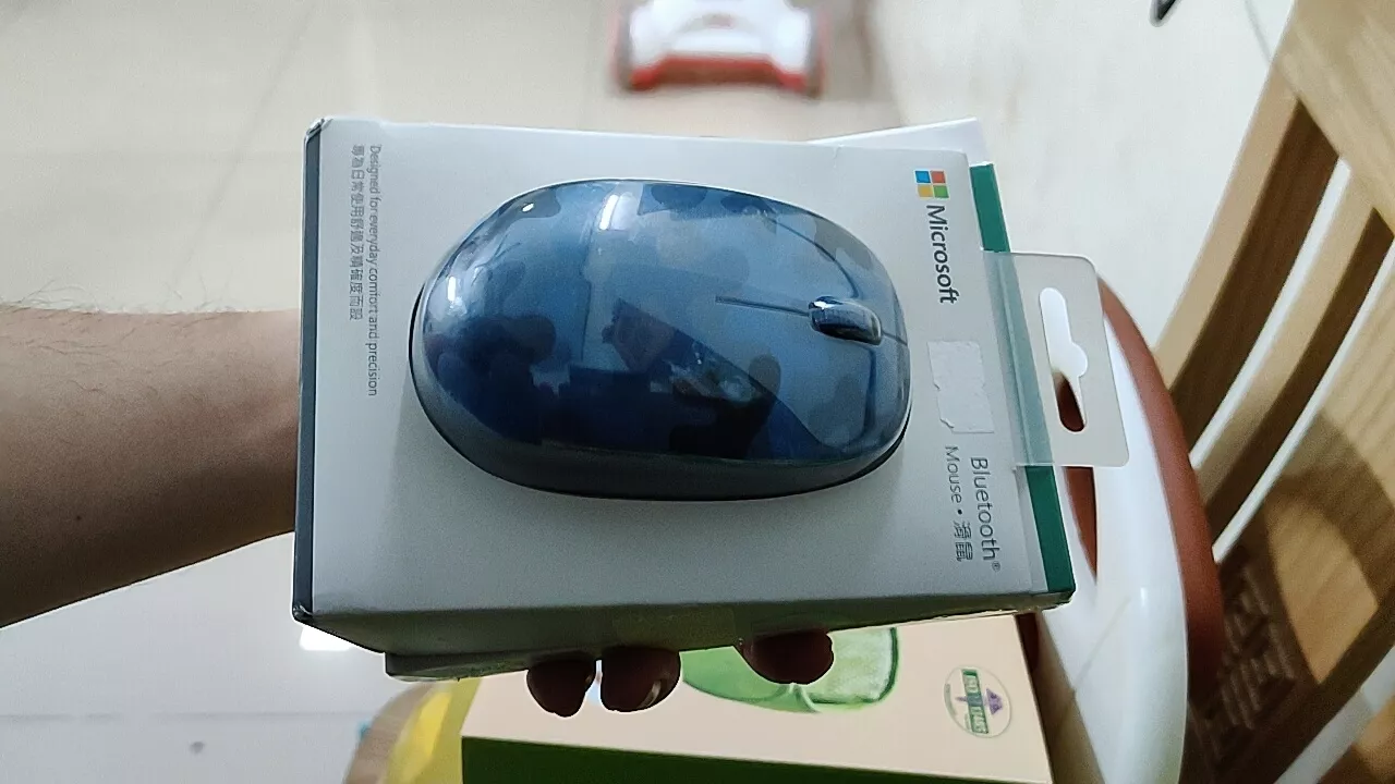 Chuột Bluetooth Microsoft Camo màu xanh đen (8KX-00019)
