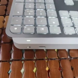 Bàn phím không dây Logitech MX Keys S - Low Profile yên tĩnh, Đèn nền, Bluetooth, Sạc USB-C