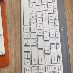 Combo chuột phím không dây Logitech MK470 - Giảm ồn, USB, pin lâu, thiết kế mảnh gọn