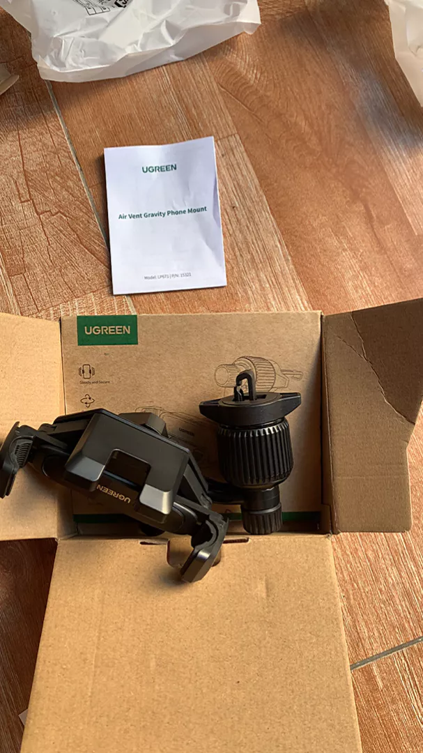 Giá đỡ điện thoại ô tô UGREEN Giá đỡ điện thoại thông hơi, không bao giờ chặn lỗ thông hơi Kẹp giá đỡ di động cho điện thoại 4,7-7,2 inch