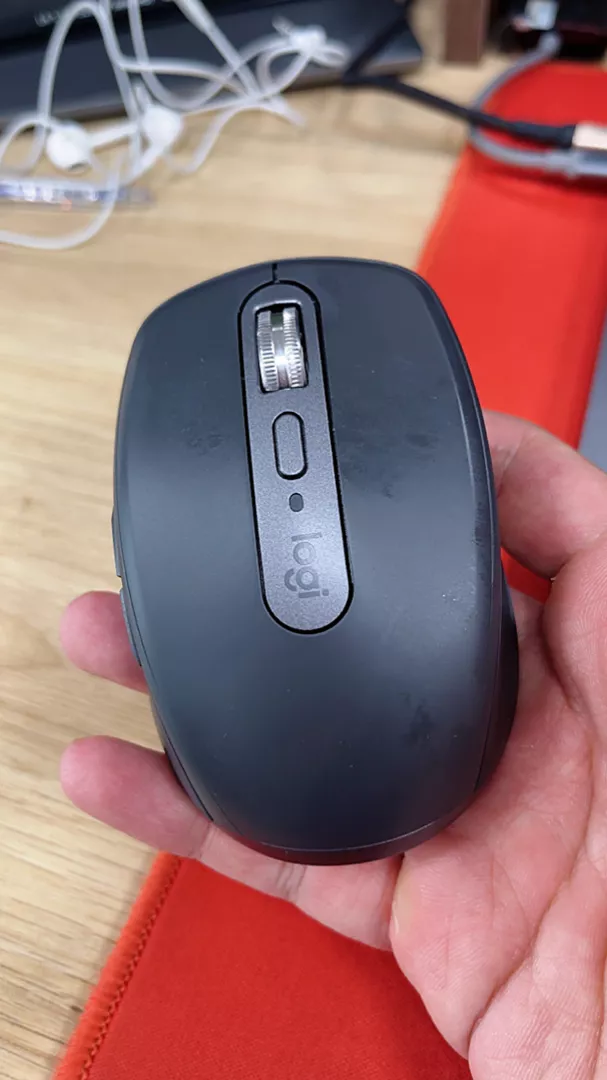 Chuột không dây Logitech MX Anywhere 3S Quiet Clicks - Cuộn nhanh, 8000DPI, Sạc USB C, Bluetooth