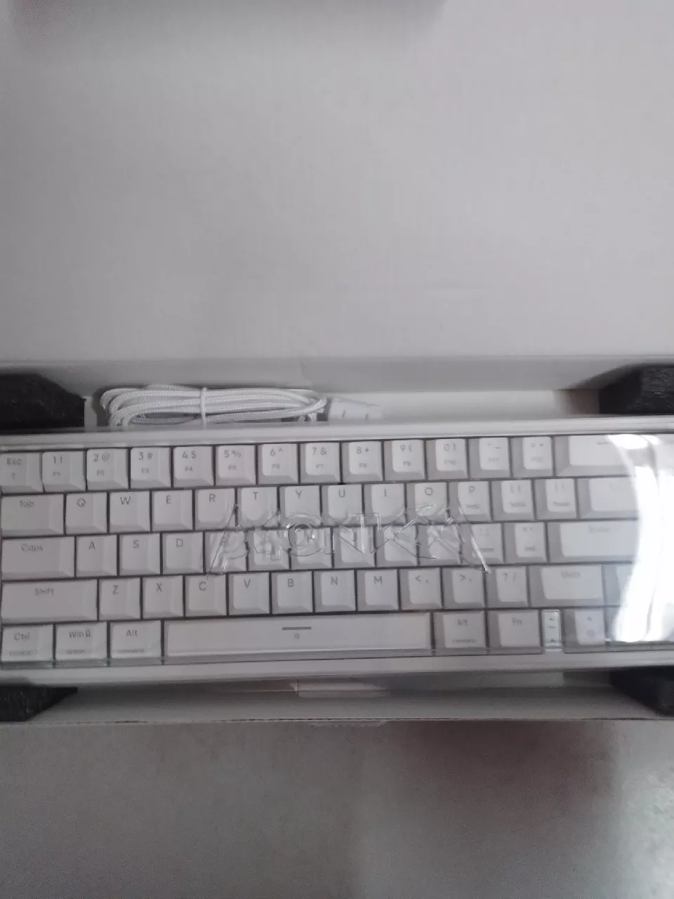 Bàn phím cơ bluetooth không dây MONKA 3087, Led RGB, Kết Nối 3 Mode, Pin 4000mah Dùng 15 ngày