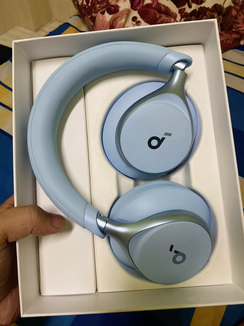 Tai nghe bluetooth soundcore Space One chống ồn chủ động tới 98%, thời lượng phát tới 40H, thiết kế gấp gọn- A3035