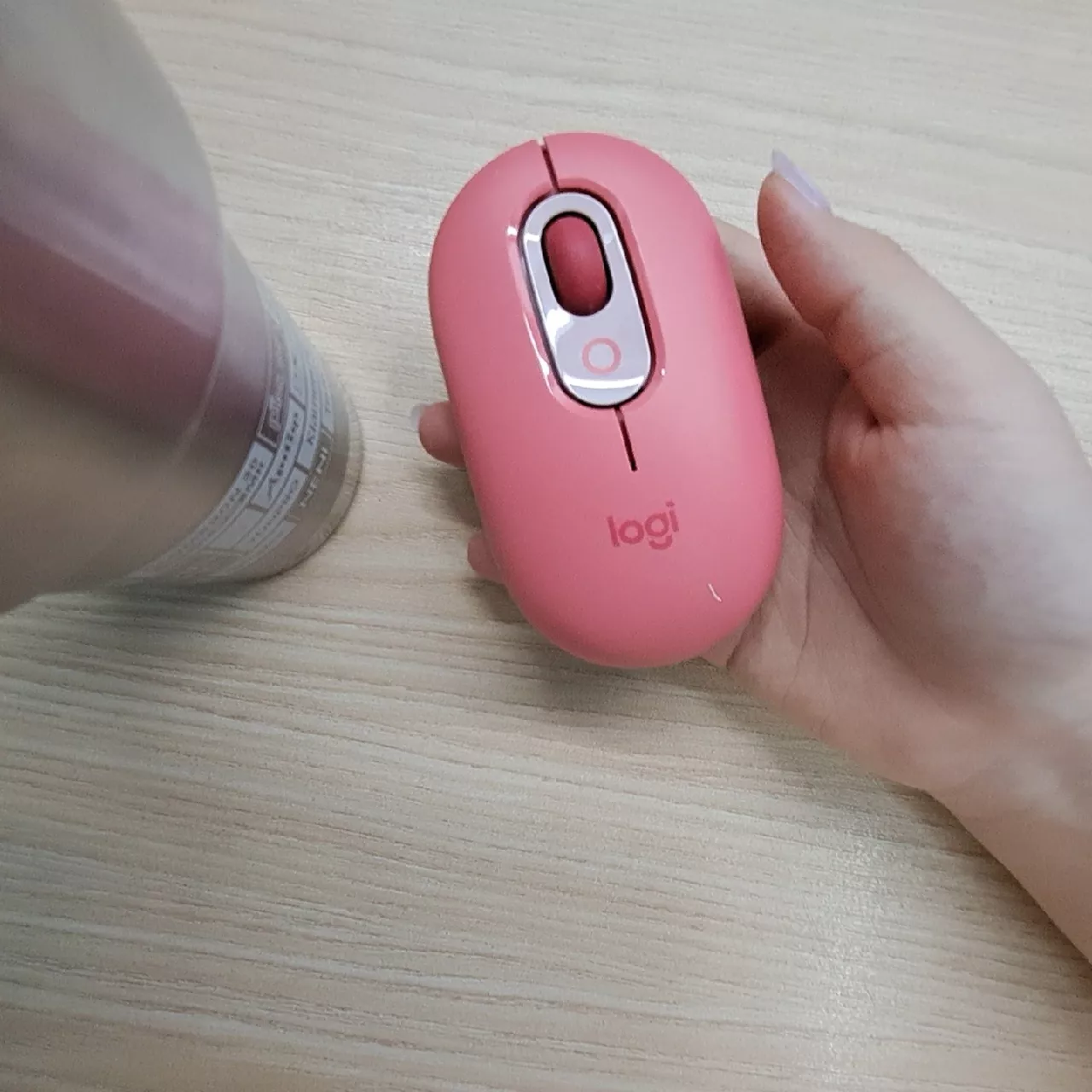 Chuột không dây bluetooth Logitech POP Mouse - Emoji tùy chỉnh, SilentTouch giảm ồn