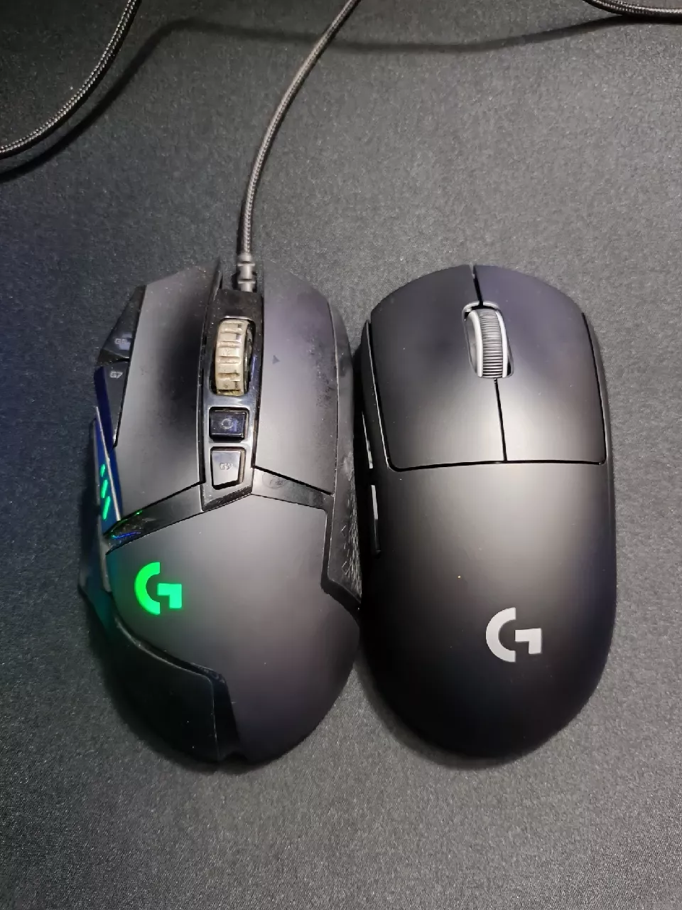 Chuột LOGITECH G Pro X Superlight 2 Lightspeed Switch LightForce 60g 8000hz Polling Rate BH 24 tháng