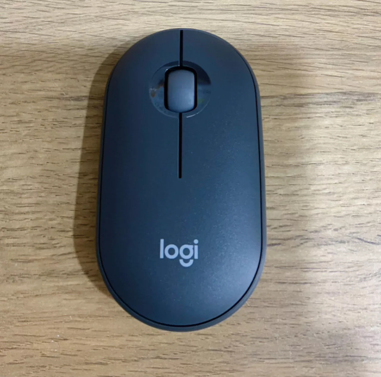 Chuột Bluetooth Logitech M350s Pebble 2 Silent - Mỏng nhẹ, Nút tùy chỉnh, Easy-Switch, 4000DPI