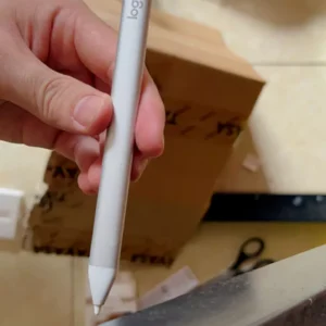 Bút cảm ứng Logitech Crayon dành cho iPad - Công nghệ kỹ thuật số như Apple Pencil