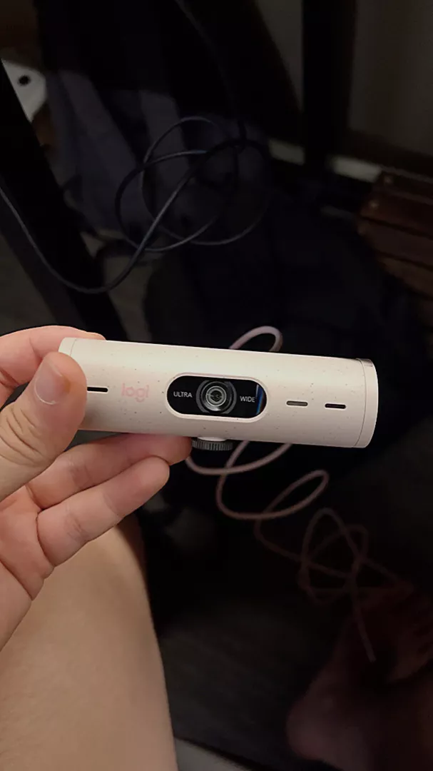 Webcam Logitech Full HD Brio 500 - Chỉnh sáng, lấy khung hình,Show mode, Mic kép giảm ồn
