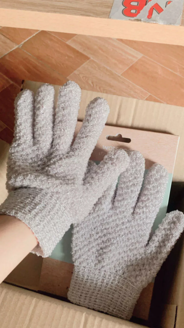 Găng Tay Tắm Watsons Exfoliating Body Gloves 1 Pair