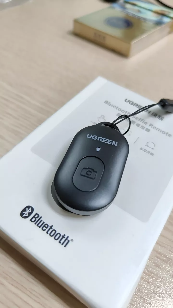 Điều Khiển Từ Xa Bluetooth UGREEN Chụp Ảnh Selfie Cho Điện Thoại