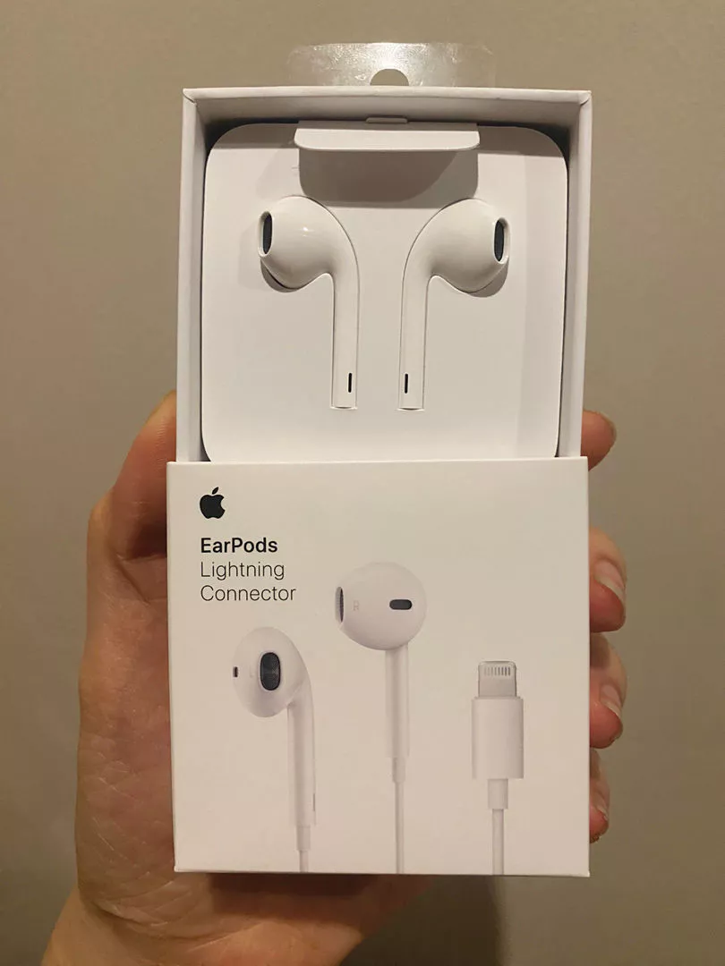 Tai nghe Apple Earpods chân lightning Chính hãng (dùng cho iPhone 14 series trở xuống)