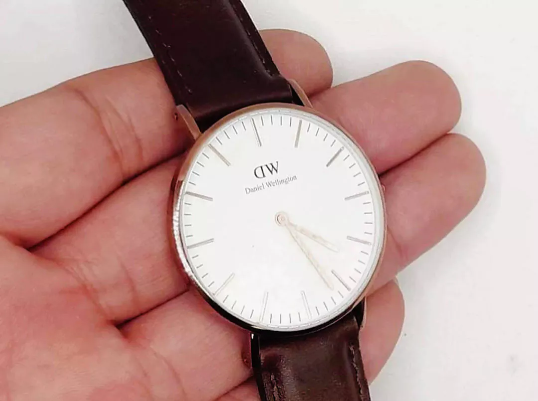 Đồng Hồ DW Thời Trang Cặp Đôi Nam Nữ, Nhiều Màu + Mẫu Unisex Sang Trọng, Dây Thép Lưới Bền Không Gỉ