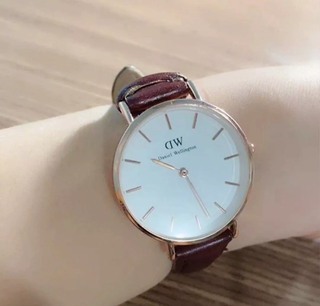 Đồng Hồ DW Thời Trang Cặp Đôi Nam Nữ, Nhiều Màu + Mẫu Unisex Sang Trọng, Dây Thép Lưới Bền Không Gỉ