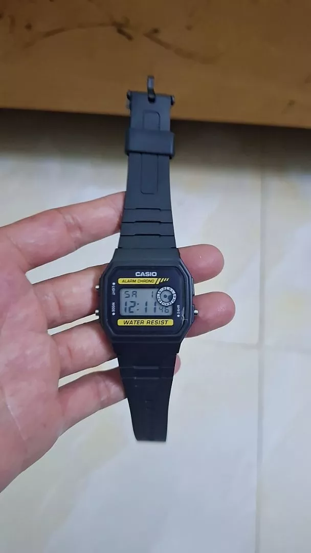 Đồng hồ điện tử WR F94WA 9DG chống nước bơi lội đi mưa thoải mái, Đồng hồ F94 dây nhựa huyền thoại.