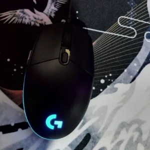 Chuột gaming có dây Logitech G102 Lightsync - Tùy chỉnh RGB, 6 nút lập trình, nhẹ