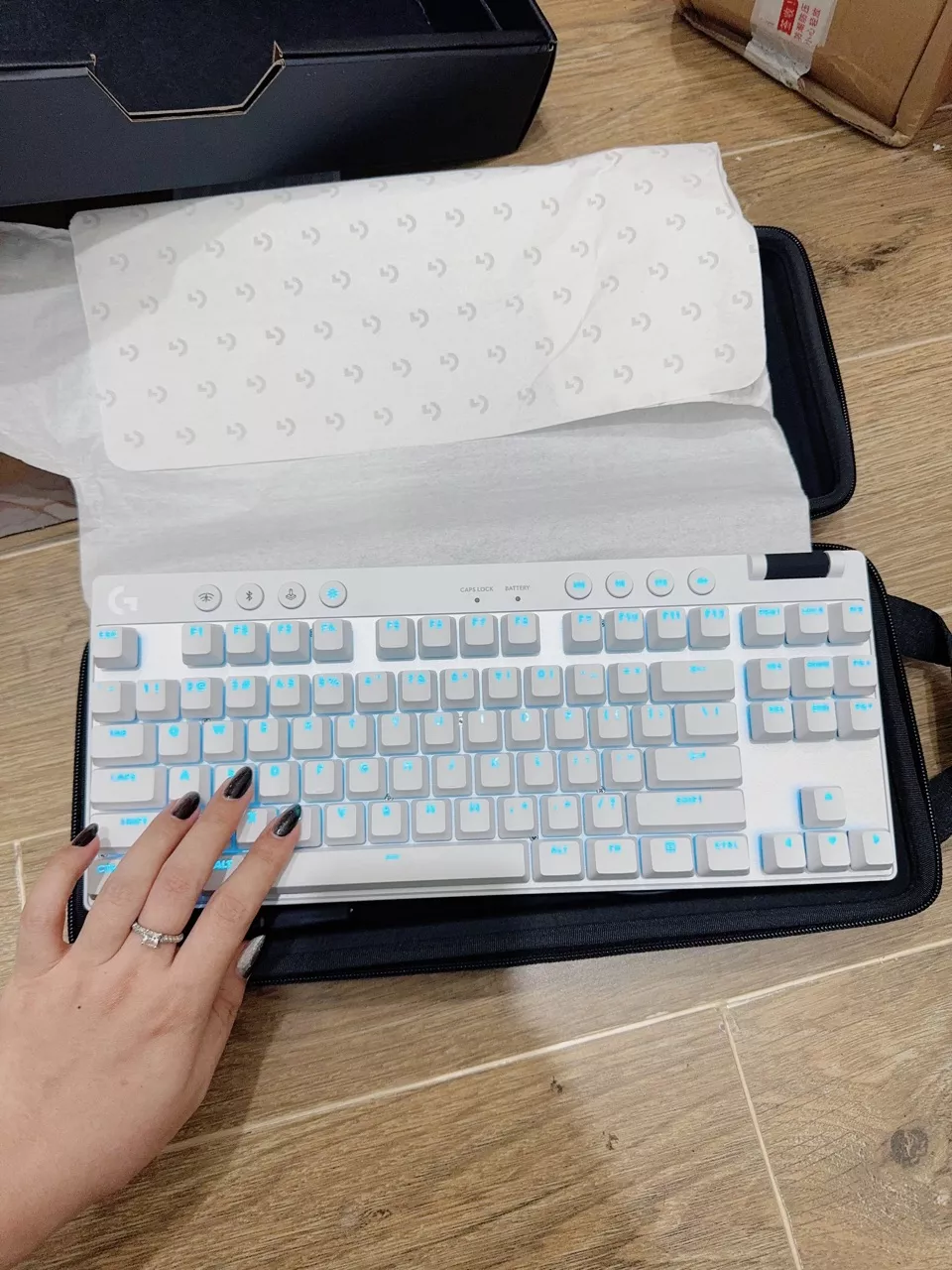 Bàn phím gaming không dây wireless Logitech G PRO X TKL Lightspeed RGB Switch GX Tactile