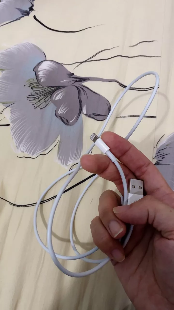 Phụ kiện Apple USB-C TO LIGHTNING CABLE (1 M) Chính hãng (dùng cho iPhone 14 series trở xuống)