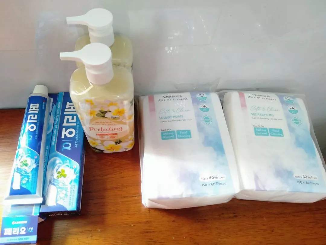 Bông Tẩy Trang Watsons Square Puffs 150S+40%