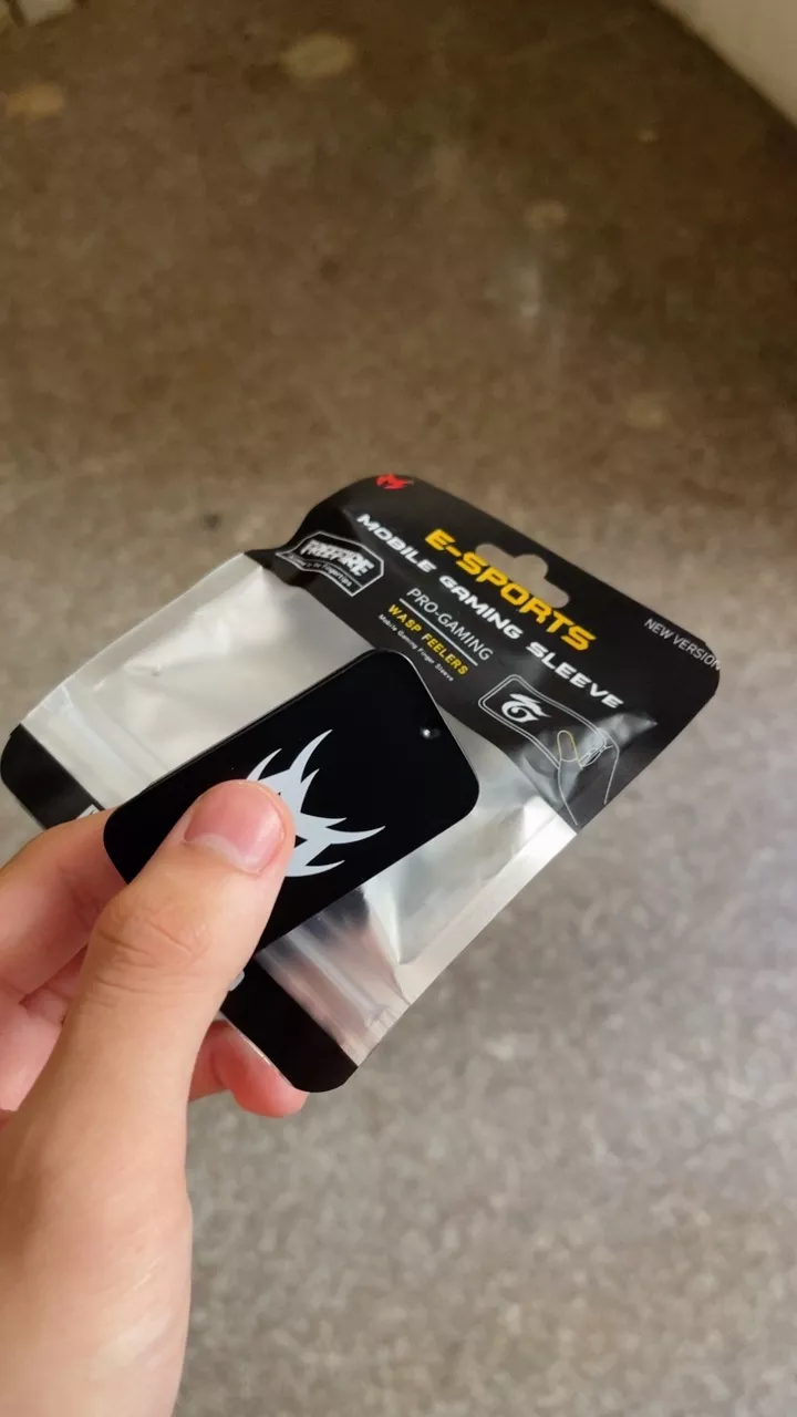 Bao tay chơi game điện thoại MEMO V3 gaming carbon sợi bạc chống mồ hôi găng tay ff pubg liên quân tốc chiên mobile