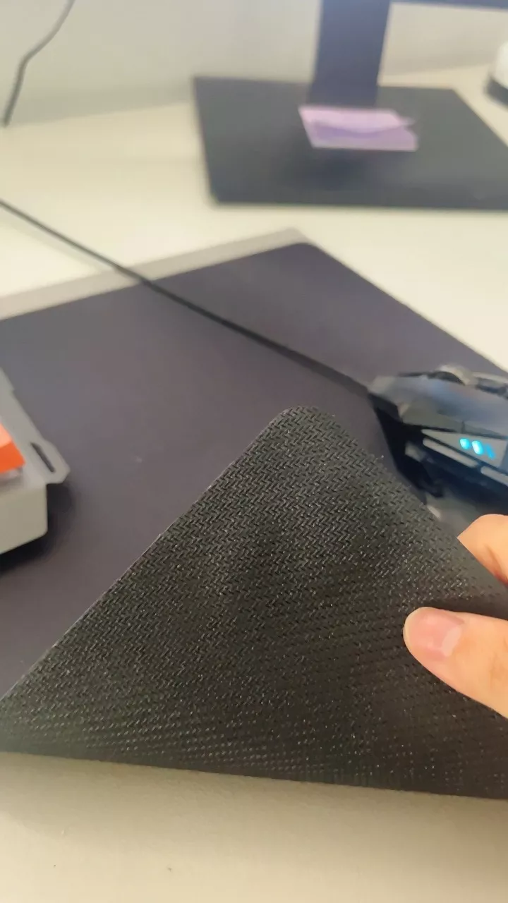 Bàn di, lót chuột gaming Logitech G240 - Bề mặt vải, ma sát tốt, chống trượt