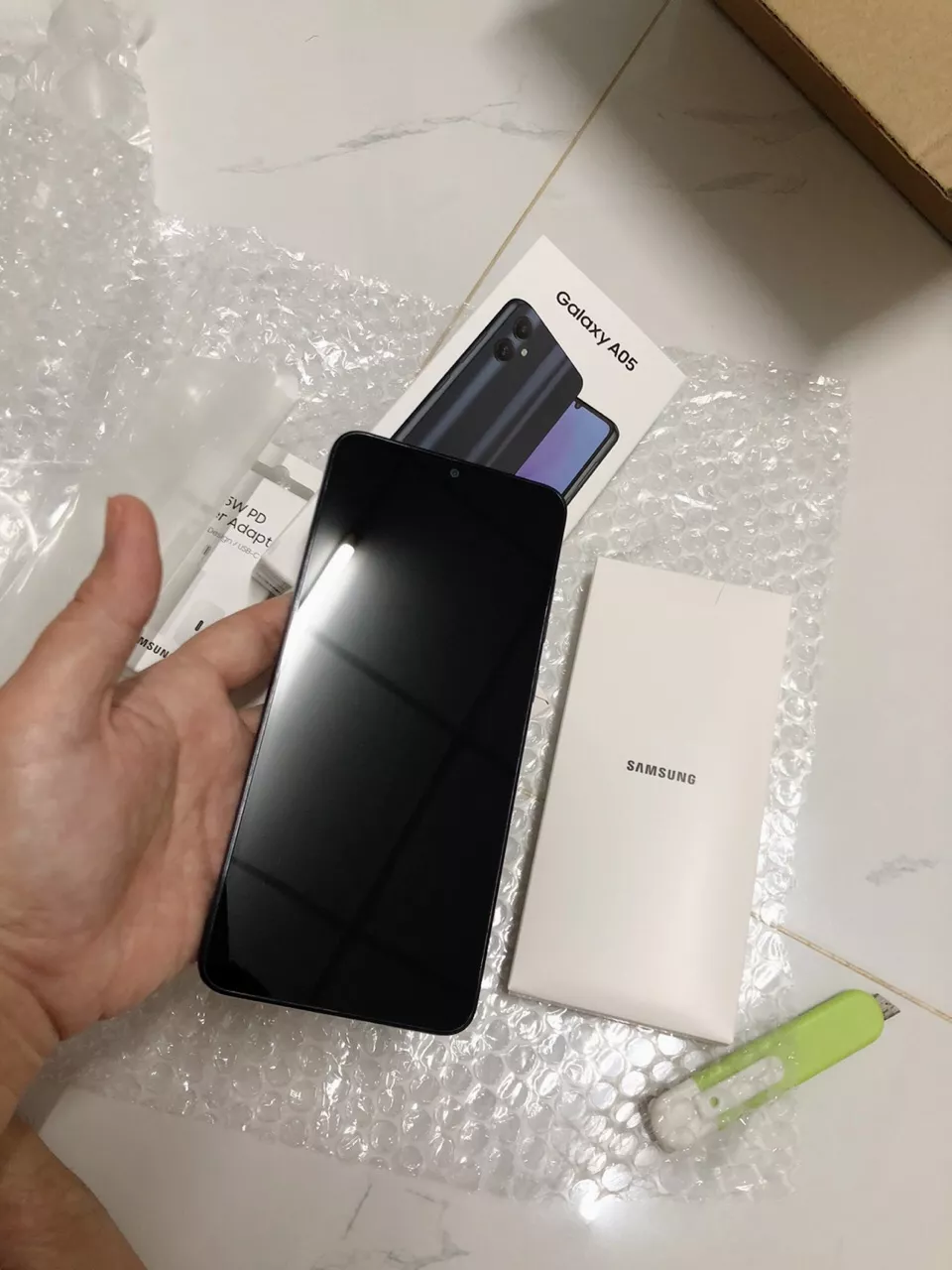 Điện Thoại Samsung Galaxy A05 4GB/128GB