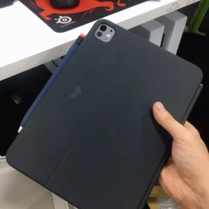 Bao da case iPad kiêm bàn phím Logitech Combo Touch cho iPad Pro 11 inch (M4) (2024) | iPad Pro 13 inch (M4) 2024