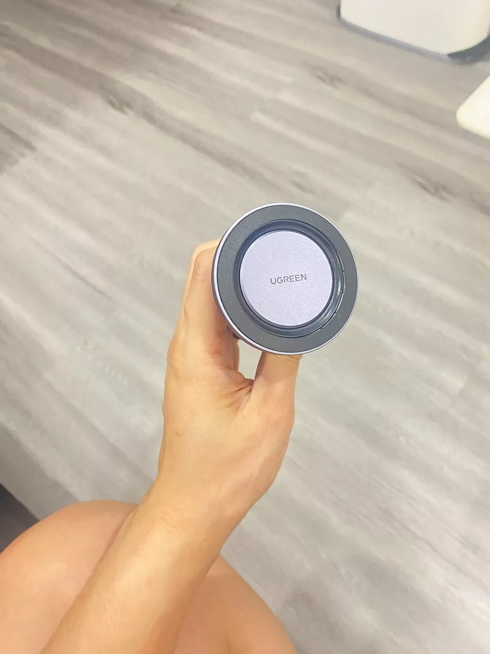 Ugreen cho Giá đỡ điện thoại ô tô Magsafe Giá đỡ điện thoại từ tính Nam châm mạnh nhất Tương thích với iPhone 16 15 14 13 12 Pro Max Plus Mini, Kẹp lỗ thông khí Điện thoại di động