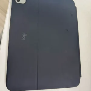 Bao da case iPad kiêm bàn phím Logitech Combo Touch cho iPad Pro 11 inch (M4) (2024) | iPad Pro 13 inch (M4) 2024