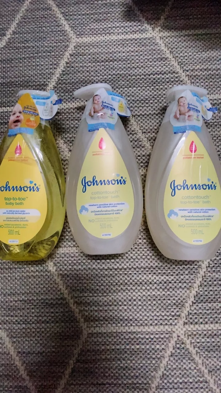 Combo 2 Chai Sữa Tắm Gội Toàn Thân Mềm Mịn Johnson's Baby Bath Cotton Touch 500mlx2