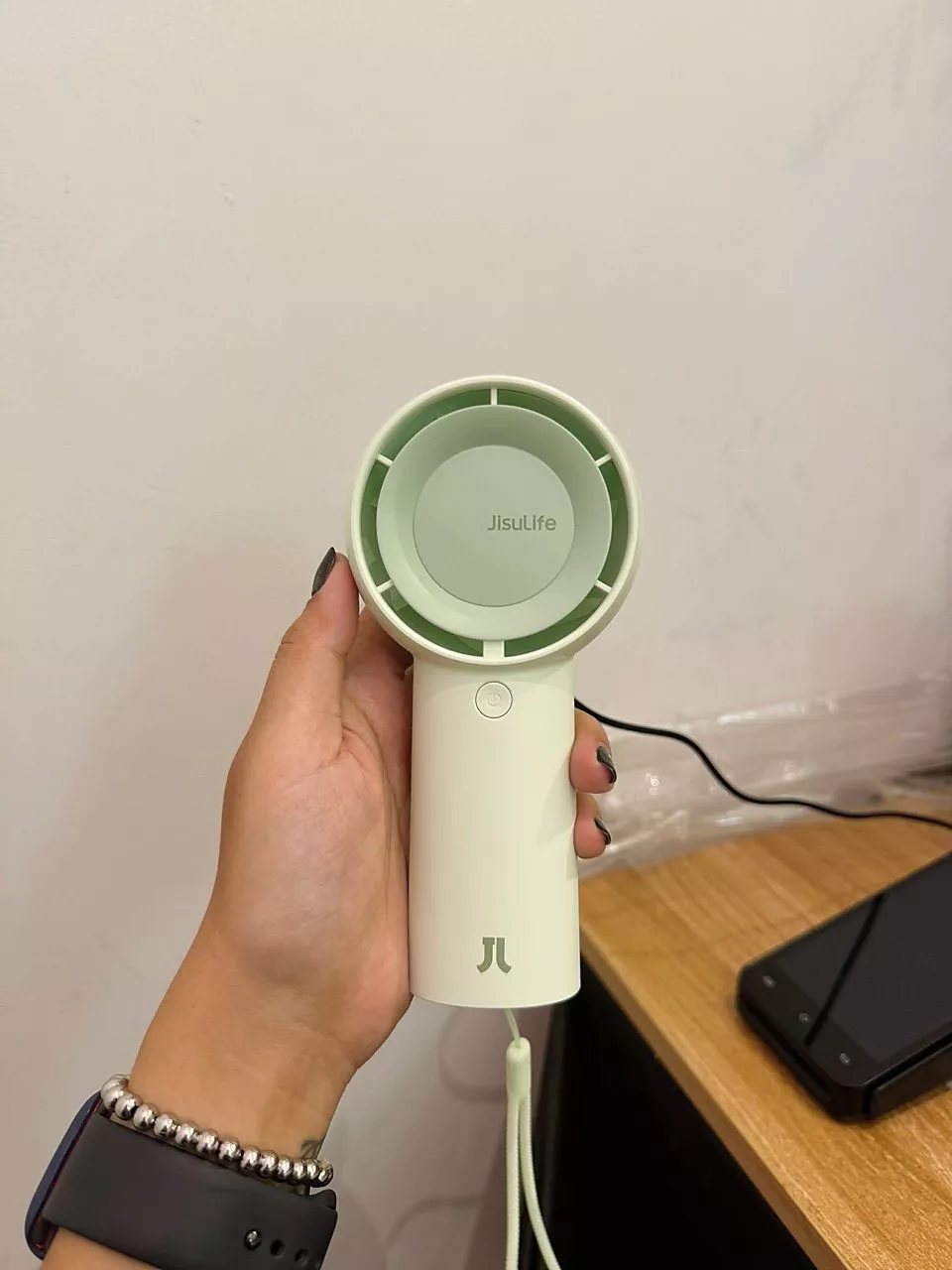 Quạt Cầm Tay Mini JISULIFE FA43 Siêu Mát - Sạc Nhanh - Pin 4000/6000mAh Sử Dụng Lên Đến 12H - Bảo Hành 12 Tháng