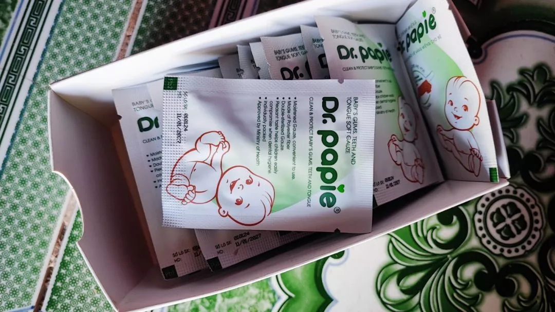 Hộp gạc rơ lưỡi/ răng miệng Dr Papie 30pcs 0+/1+